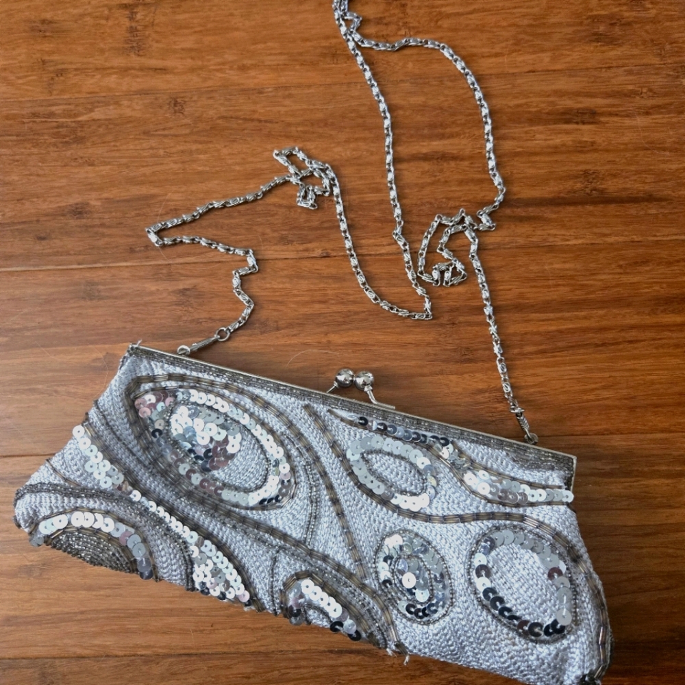 Silver Beaded & Sequin Clutch Purse
